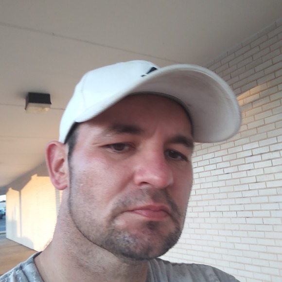 Meet your Posher, David - Picture 1 of 1